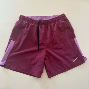 Nike men’s athletic shorts medium